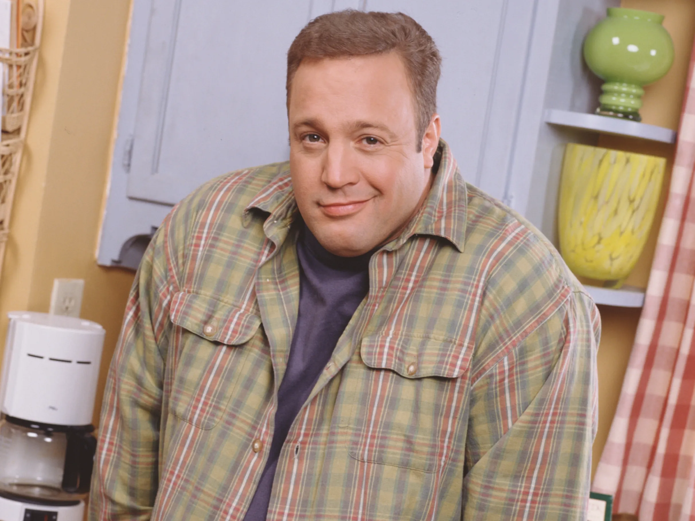 kevin james smirking